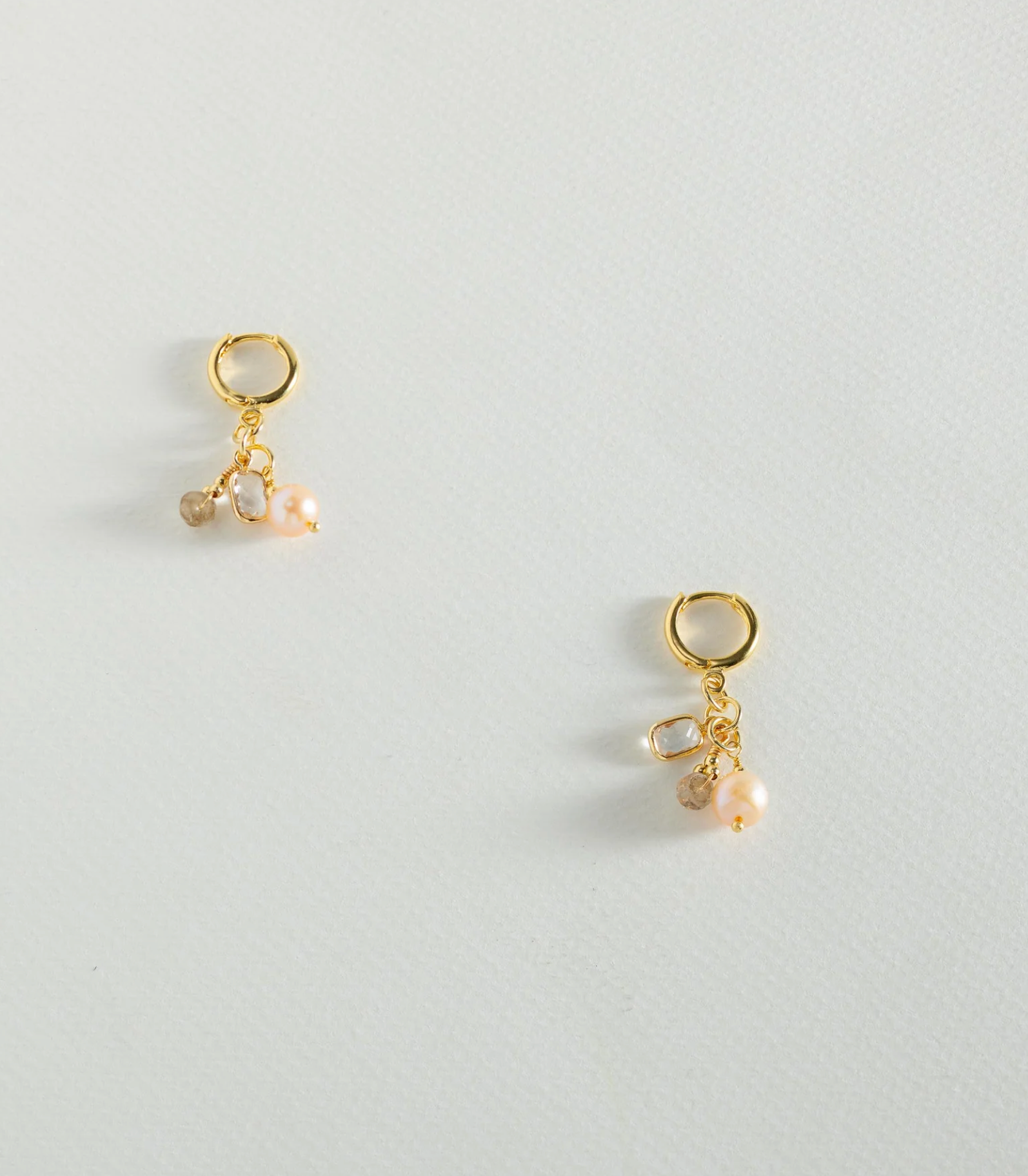 Unshaken earrings
