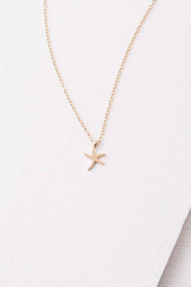Gold Starfish Duo Pendant Necklace Set