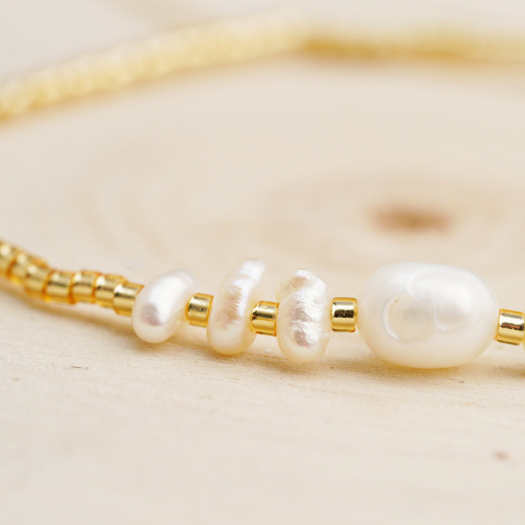 Charming Pearl Bracelet